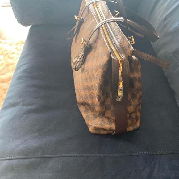 Almost New - Picture 3 of 5